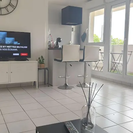 Les Balcons D'orly - Classe 3 Etoiles Apartment Orly